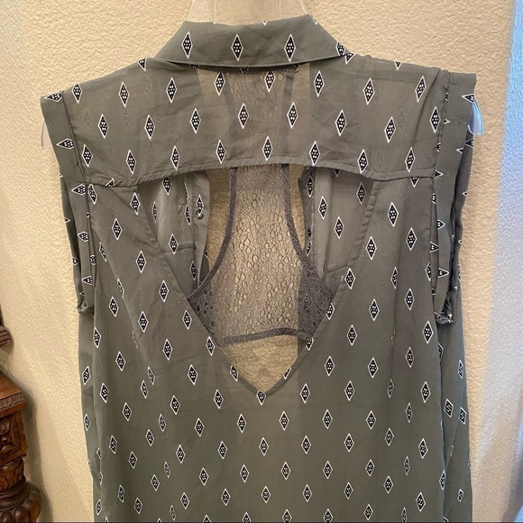 FREE PEOPLE Women Olive Patterned Open Back Sleeveless Buttoned Duster Size XS - Picture 3 of 12
